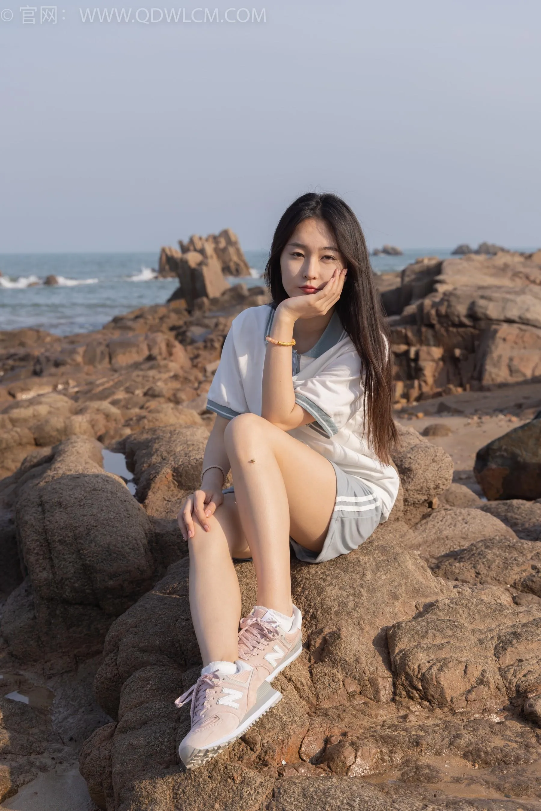 物恋传媒 NO.1567 美兔-海边的风 [151P]插图8